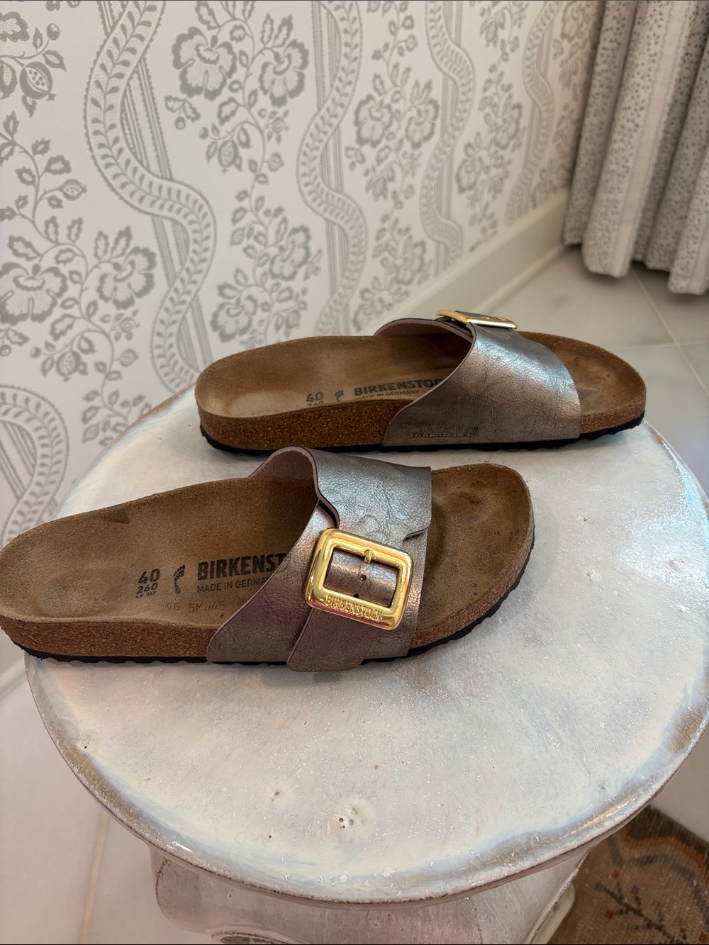 Birkenstock Metallic Bronze Single-Band Slide with Gold Buckles - Picture 2 of 6